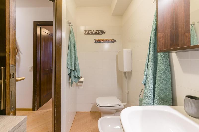 Spinale Casa In Centro, Arrivi Con Gli Sci! Sanificazione A Vapore Мадонна-ди-Кампильо Экстерьер фото